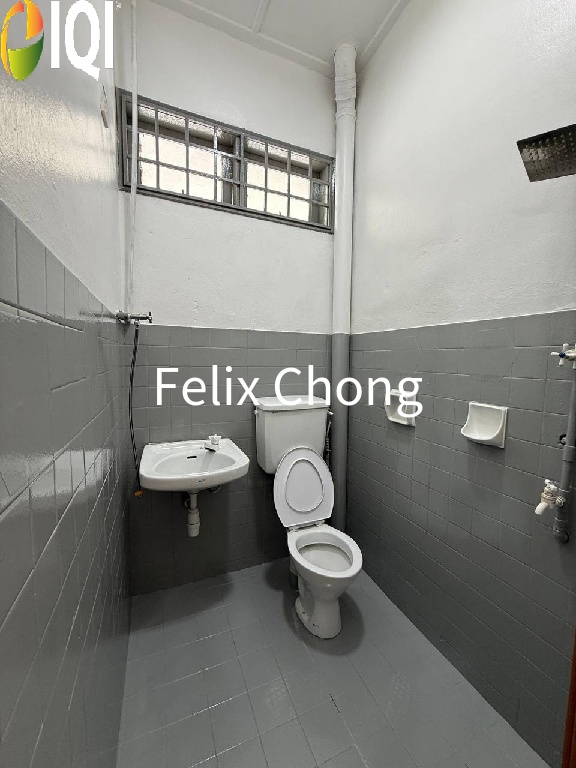 Taman Molek 1.5 Sty Terrace,Gng,Johor Bahru,Unblock View,Renovated image