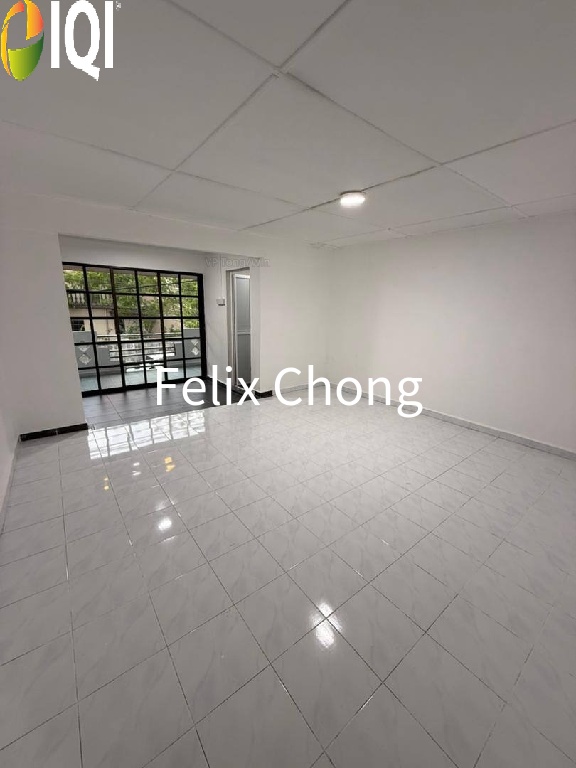 Taman Nora 2 Sty Medium Cost,Jalan Berlian,Ulu Tiram,Renovated,Extend image