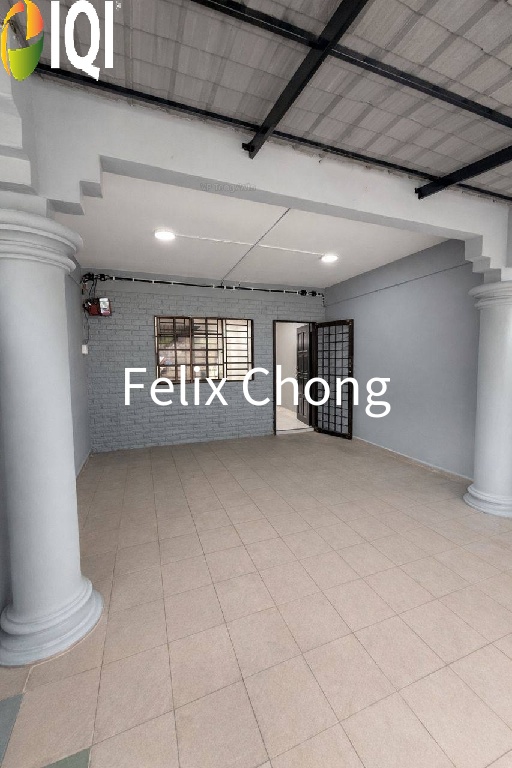 Taman Nora 2 Sty Medium Cost,Jalan Berlian,Ulu Tiram,Renovated,Extend image