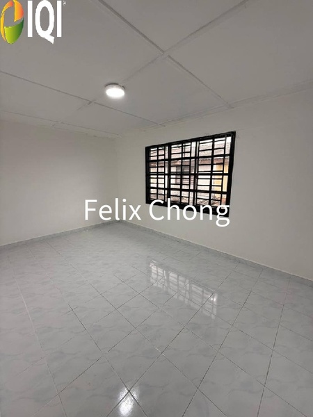 Taman Nora 2 Sty Medium Cost,Jalan Berlian,Ulu Tiram,Renovated,Extend