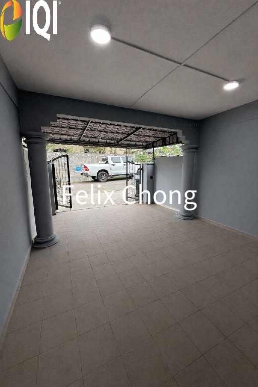 Taman Nora 2 Sty Medium Cost,Jalan Berlian,Ulu Tiram,Renovated,Extend image