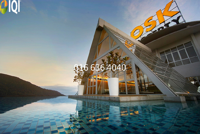 Windmill Upon Hills image