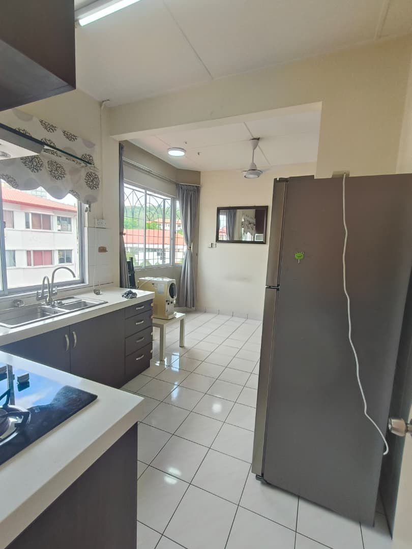 Beverly Hills 3 image