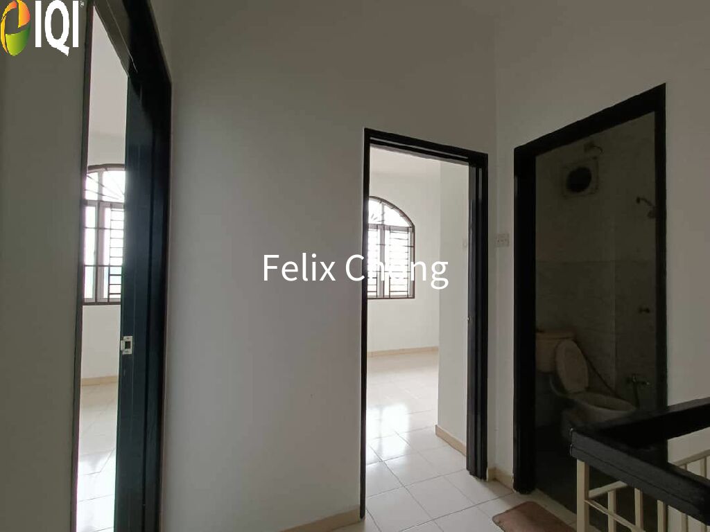 Villa Hijauan Townhouse,Duplex,Skudai,Full Loan,Cash Out,Selesa Jaya image