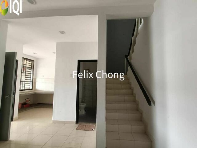 Villa Hijauan Townhouse,Duplex,Skudai,Full Loan,Cash Out,Selesa Jaya image