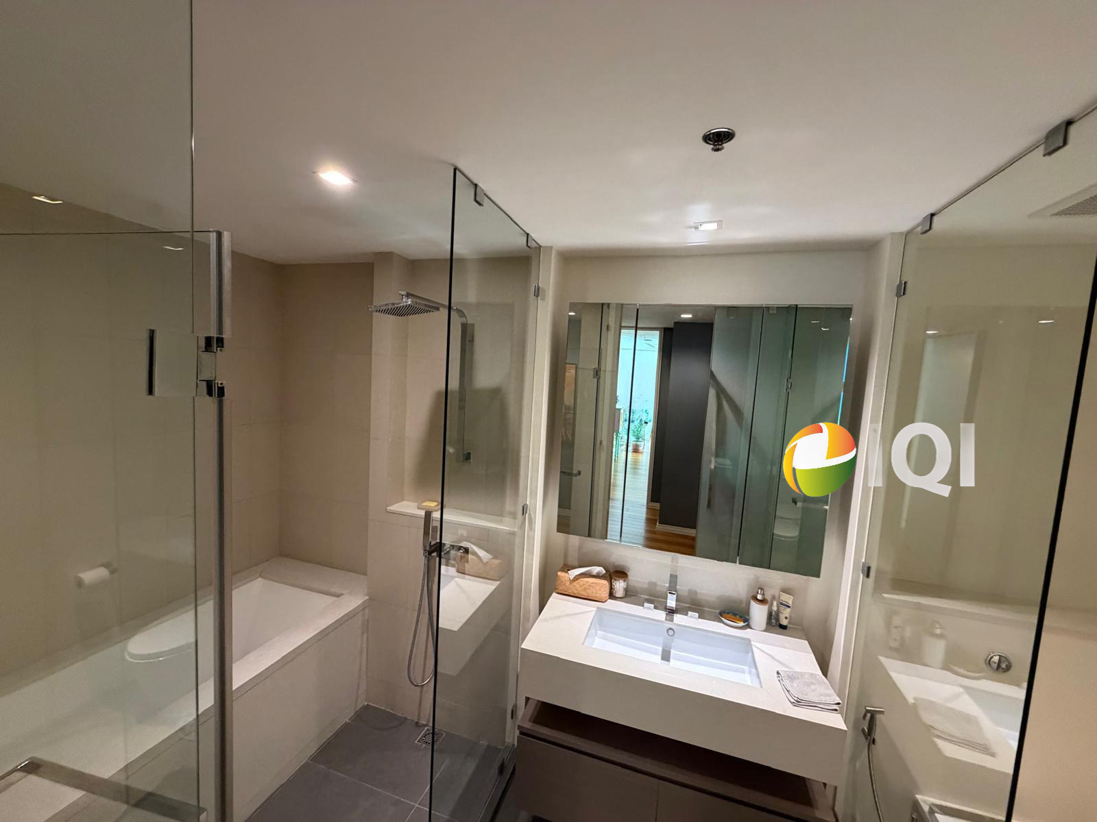 The River by Raimon Land Duplex Luxury Riverfront Living For Sale (Tenanted Investment) image