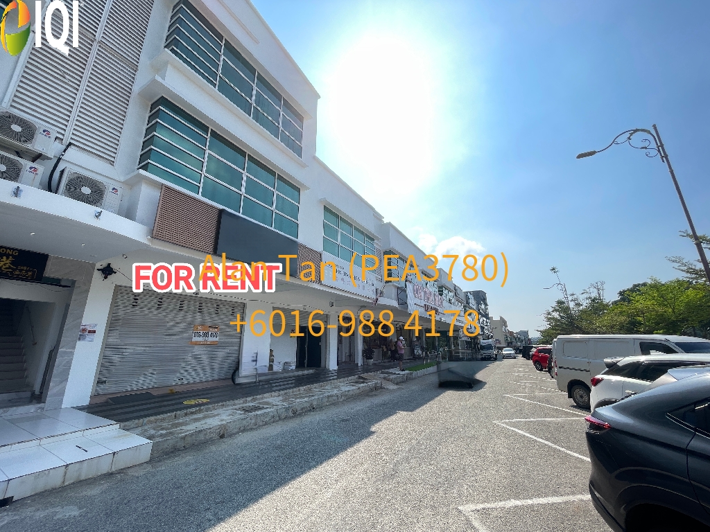 AIR PUTIH, KUANTAN (Opposite Andorra Peak) image