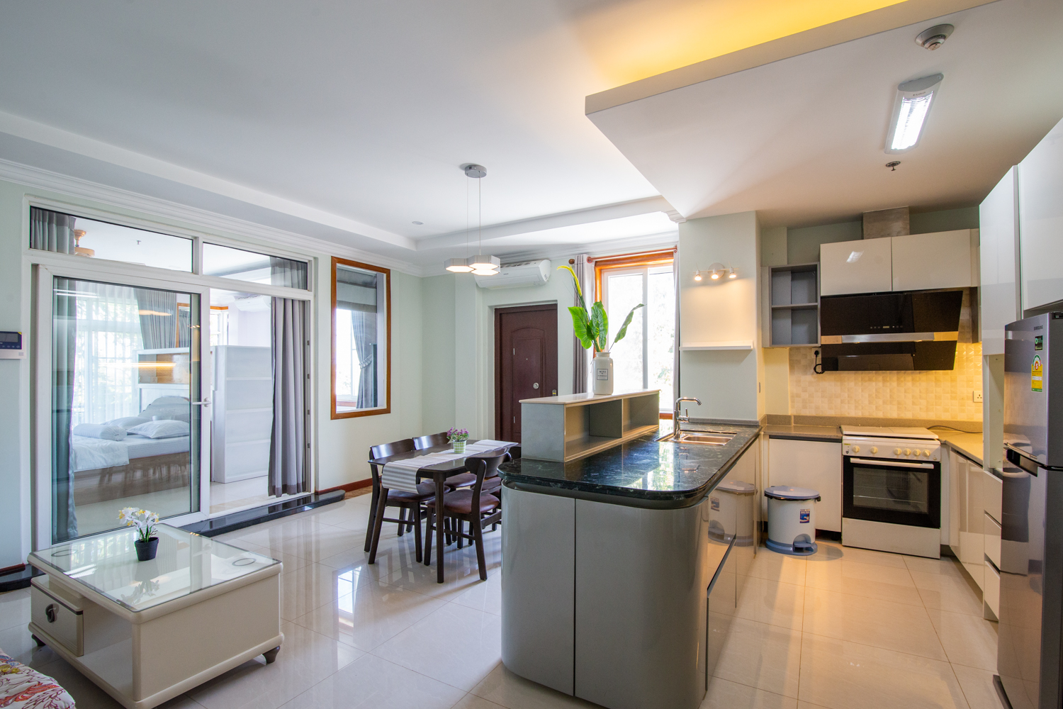 APARTMENT BUILDING FOR RENT- Darwin Villa  image