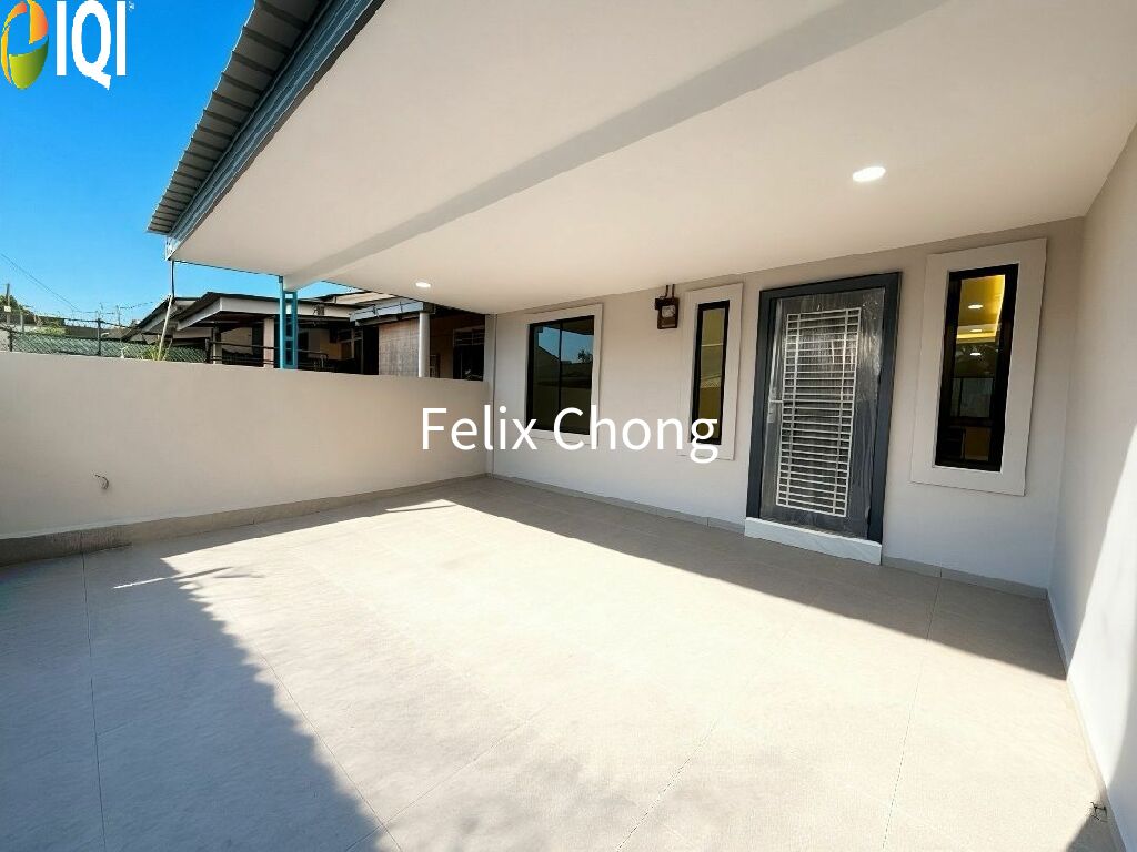 Taman Johor Jaya 1 Sty Low Cost,Jalan Bakawali,Johor Jaya,Renovated image