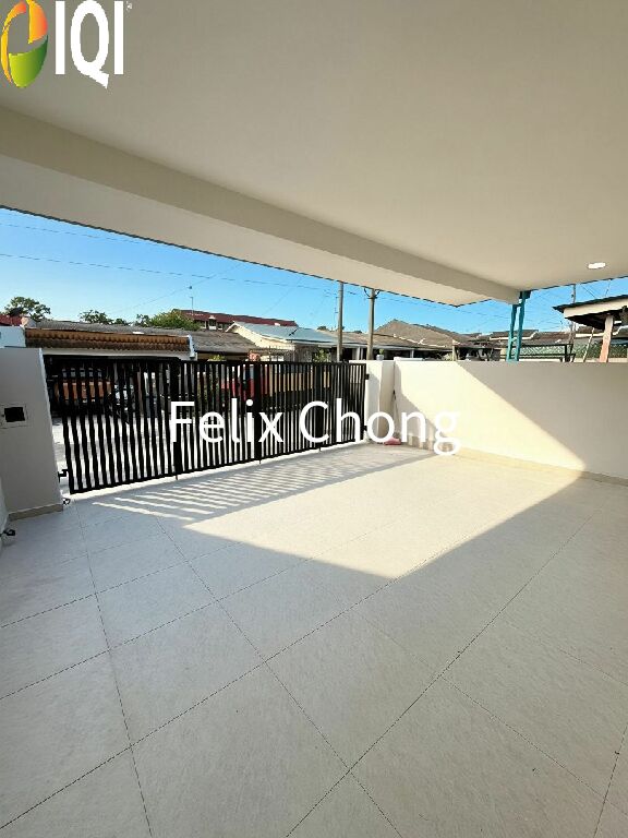 Taman Johor Jaya 1 Sty Low Cost,Jalan Bakawali,Johor Jaya,Renovated image