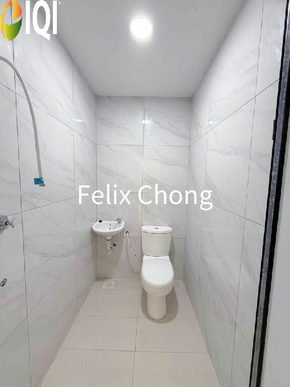 Taman Johor Jaya 1 Sty Low Cost,Jalan Bakawali,Johor Jaya,Renovated image