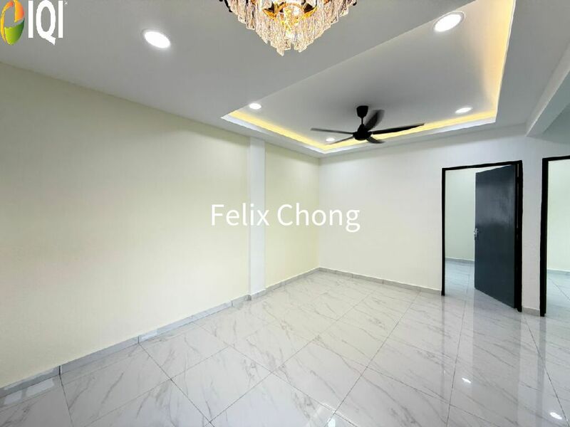 Bandar Baru Kangkar Pulai Low Cost Flat,Level 3,Renovated,Skudai