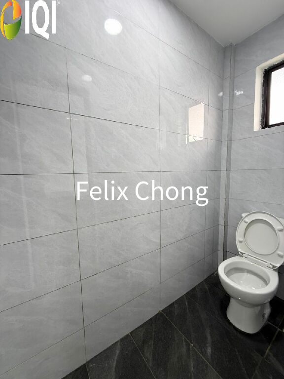 Bandar Baru Kangkar Pulai Low Cost Flat,Level 3,Renovated,Skudai image