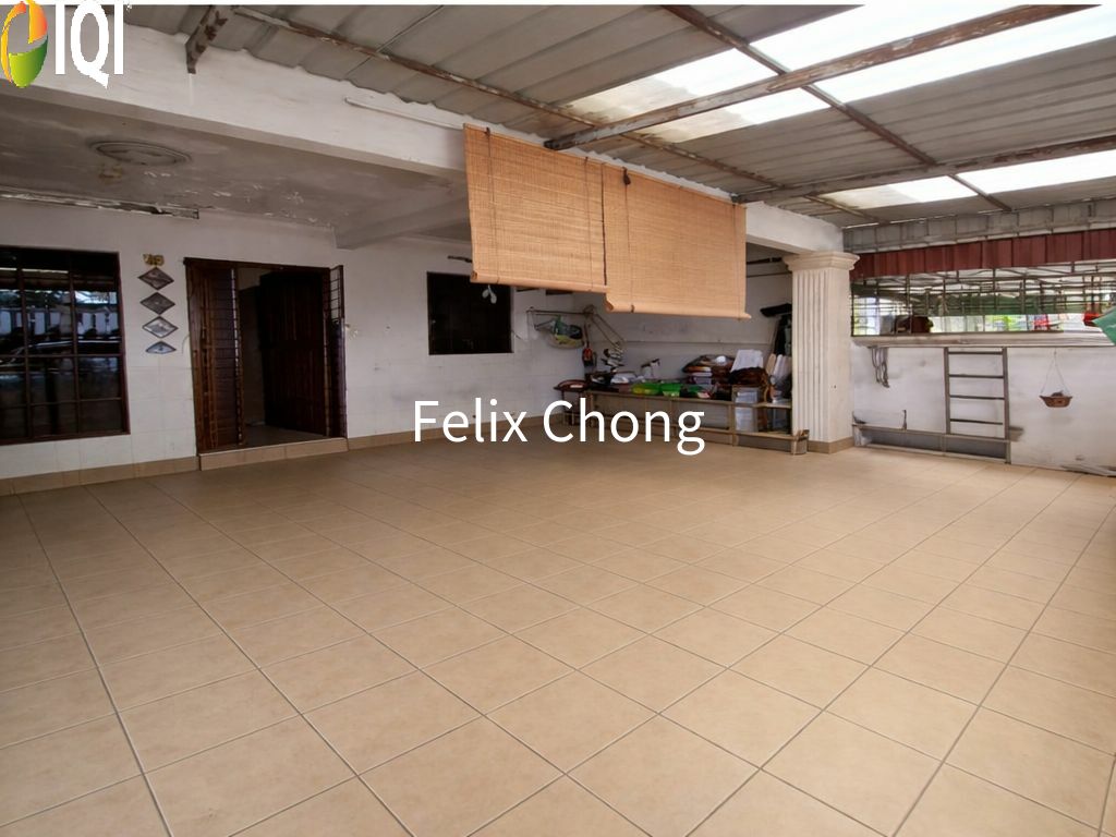 Taman Ungku Tun Aminah 1 Sty Terrace,Jalan Nakhoda,Skudai,Renovated image