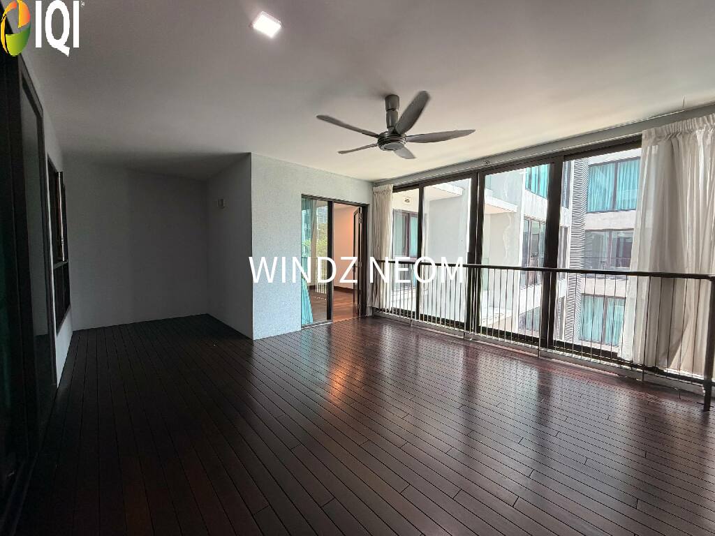 Sastra U-Thant image