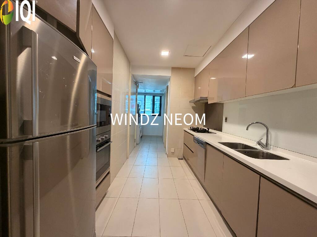 Sastra U-Thant image