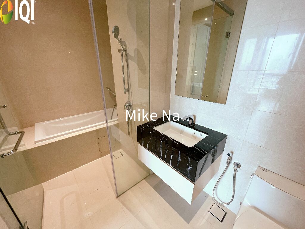 Pavilion Ceylon Hill image