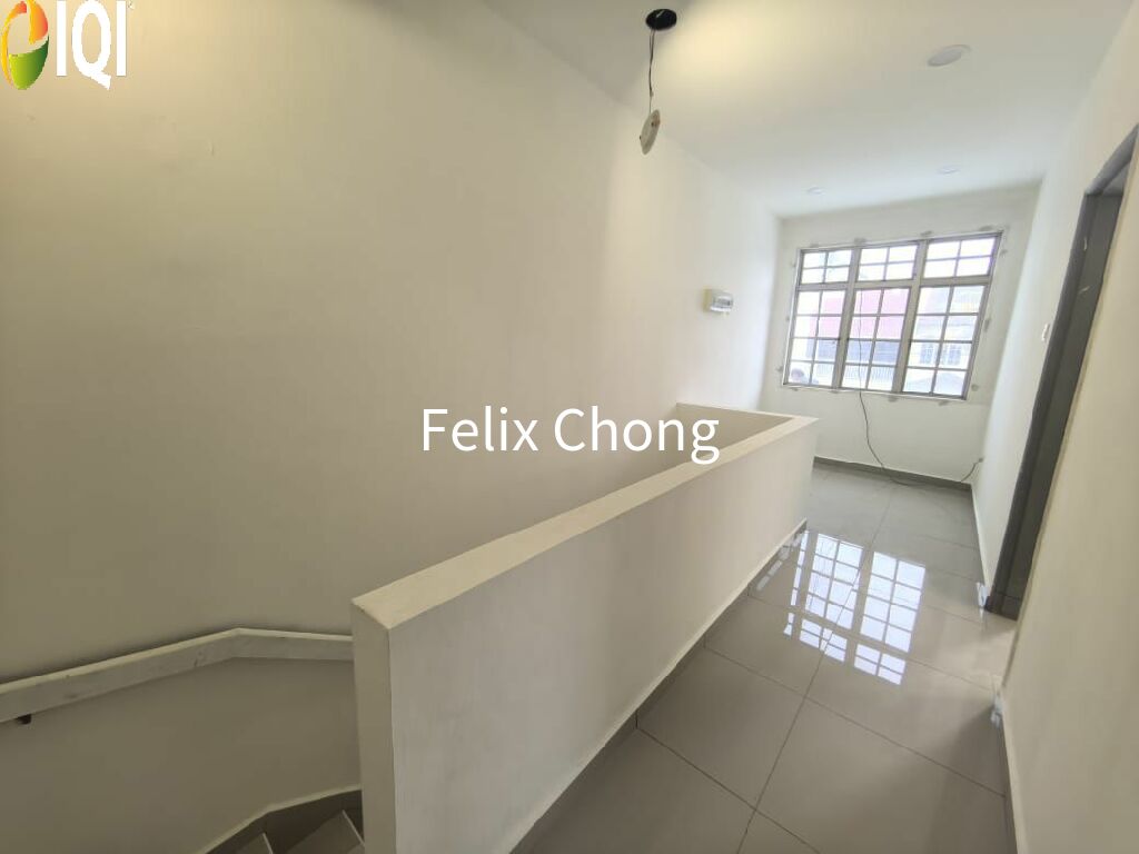 Taman Universiti 2 Sty Endlot,Jalan Kebudayaan,Skudai,Renovated,Extend image