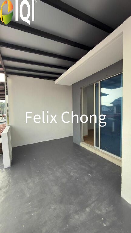 Kelapa Sawit Double Storey Terrace,Scientex,Kulai,Renovated,Extend,Bumi image
