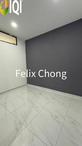 Kelapa Sawit Double Storey Terrace,Scientex,Kulai,Renovated,Extend,Bumi image