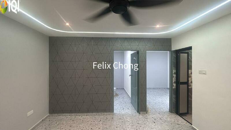 Bandar Selesa Jaya Low Cost Flat,Ground Floor,Skudai,Renovated