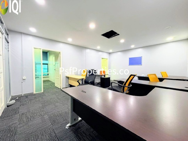 Worldwide Business Park image