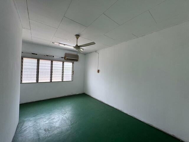 Taman Selat Damai image