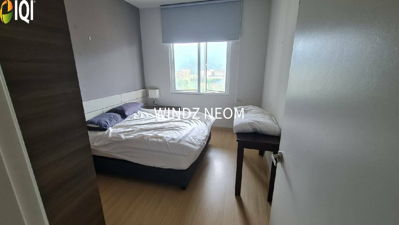 Windmill Upon Hills image