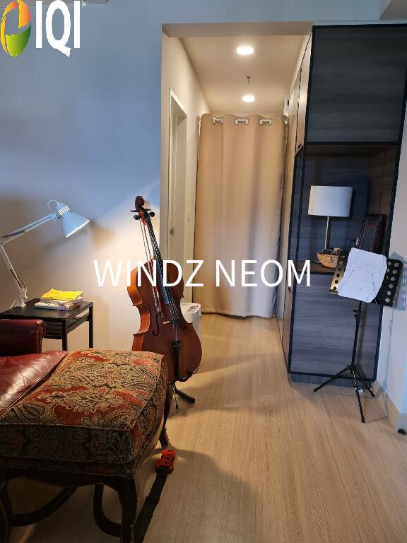 Windmill Upon Hills image