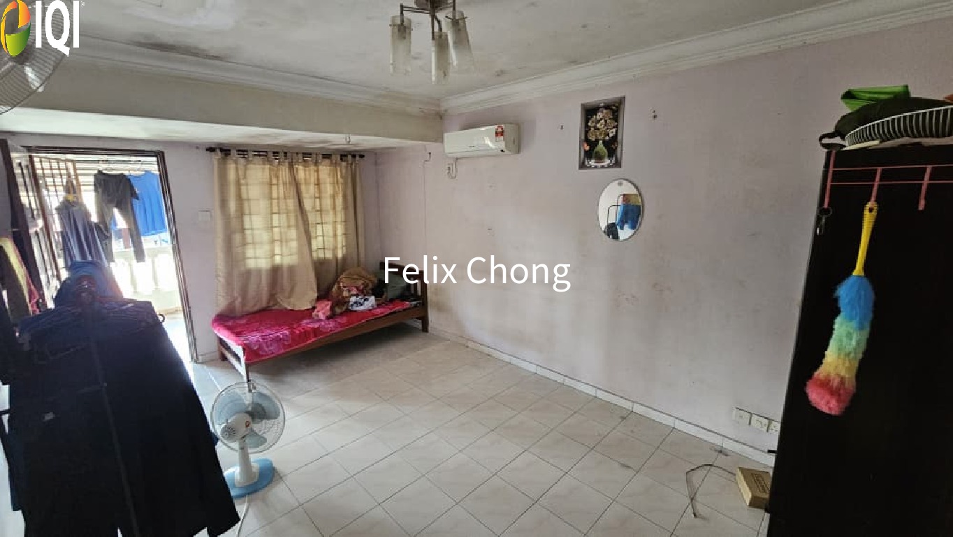 Taman Desa Jaya Double Storey Low Cost,Renovated,Extend,Johor Bahru image