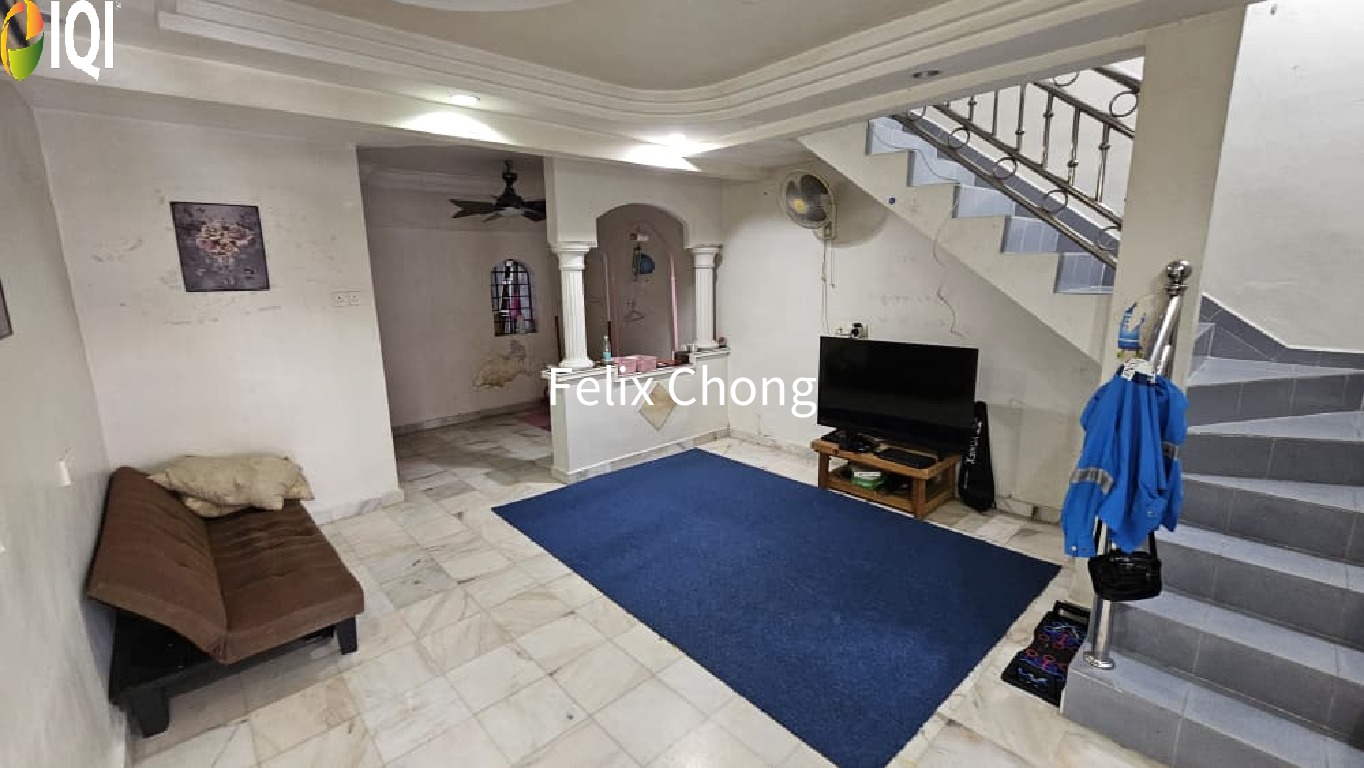 Taman Desa Jaya Double Storey Low Cost,Renovated,Extend,Johor Bahru image