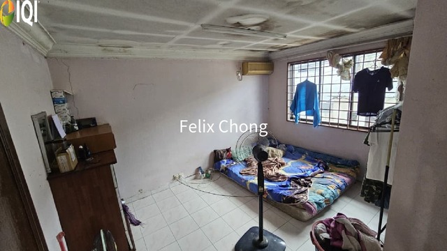 Taman Desa Jaya Double Storey Low Cost,Renovated,Extend,Johor Bahru image