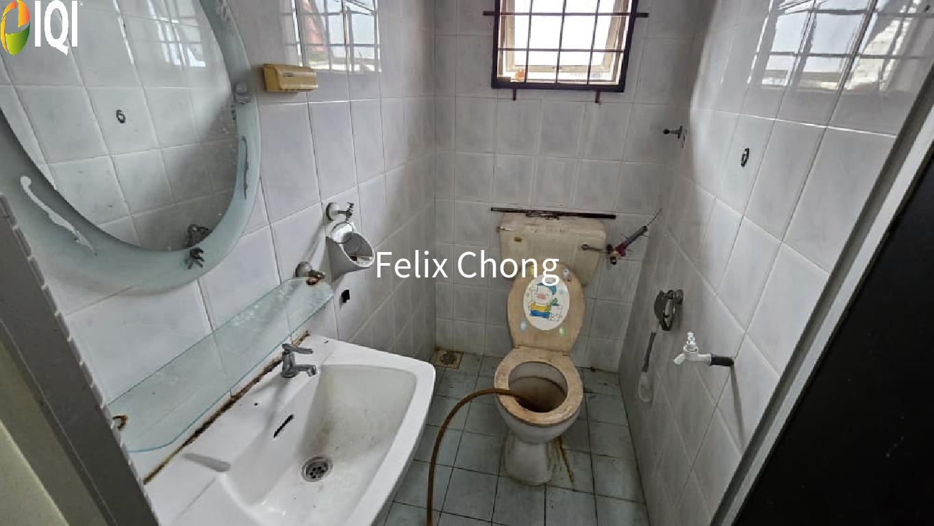 Taman Desa Jaya Double Storey Low Cost,Renovated,Extend,Johor Bahru image