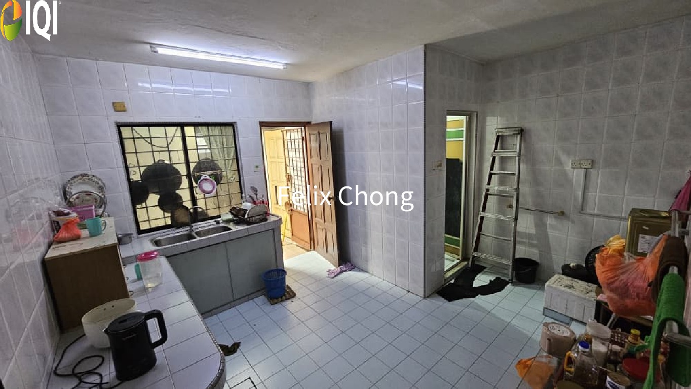 Taman Desa Jaya Double Storey Low Cost,Renovated,Extend,Johor Bahru image