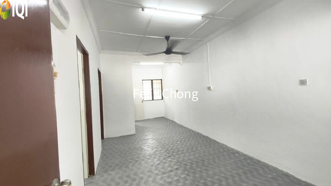 Taman Teratai Single Storey Low Cost,Jalan Lumpit,Skudai,Kangkar Pulai image