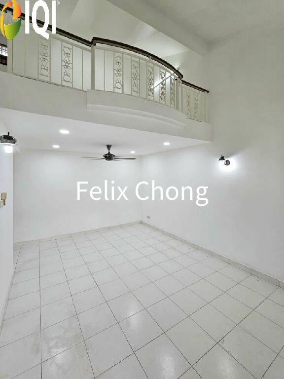 Taman Impian Emas 1.5 Storey Terrace,Skudai,Renovated,Johor Bahru image