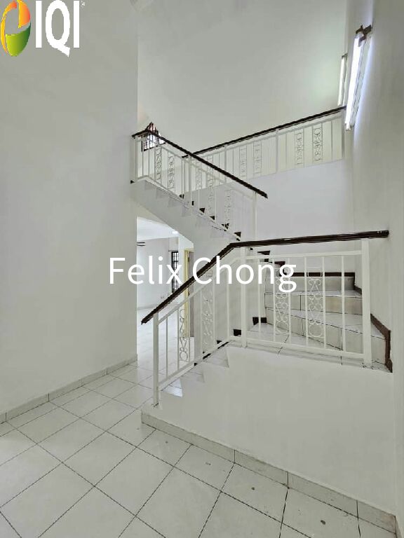 Taman Impian Emas 1.5 Storey Terrace,Skudai,Renovated,Johor Bahru image