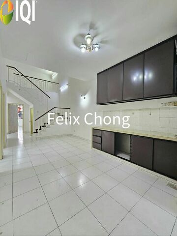 Taman Impian Emas 1.5 Storey Terrace,Skudai,Renovated,Johor Bahru image