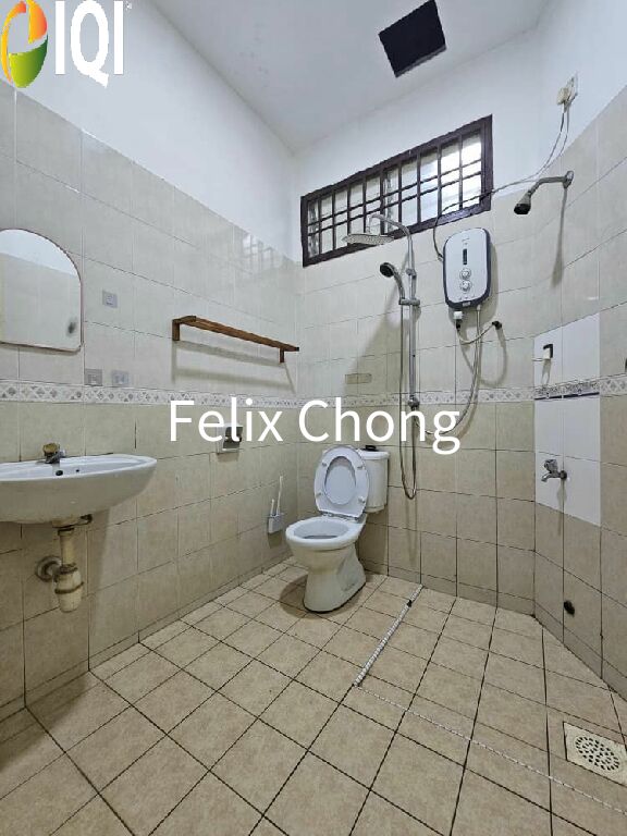 Taman Impian Emas 1.5 Storey Terrace,Skudai,Renovated,Johor Bahru image