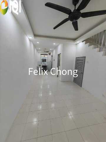 Bandar Putra Kulai Double Storey Low Cost,Jalan Ara,Kulai,Renovated photo