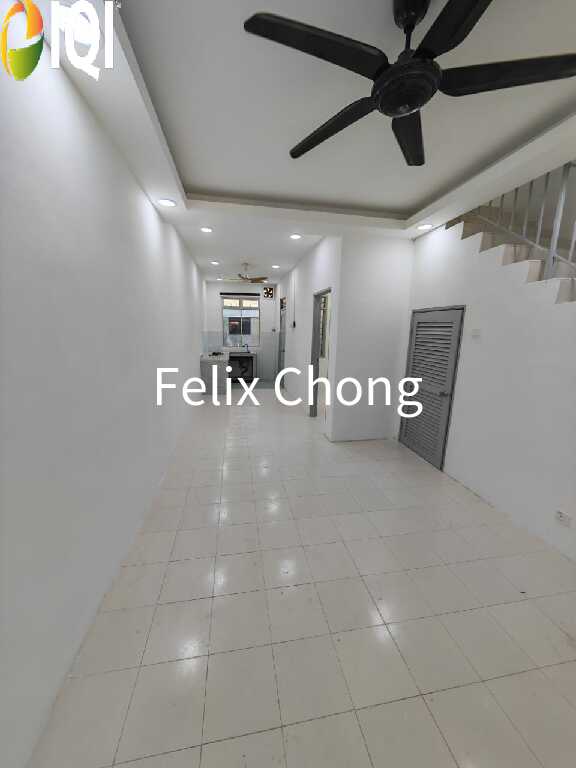 Bandar Putra Kulai Double Storey Low Cost,Jalan Ara,Kulai,Renovated image