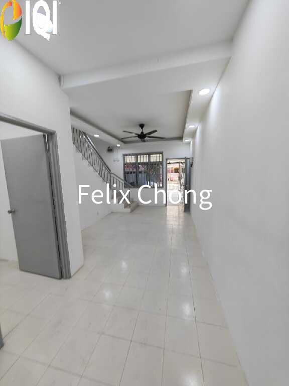 Bandar Putra Kulai Double Storey Low Cost,Jalan Ara,Kulai,Renovated image