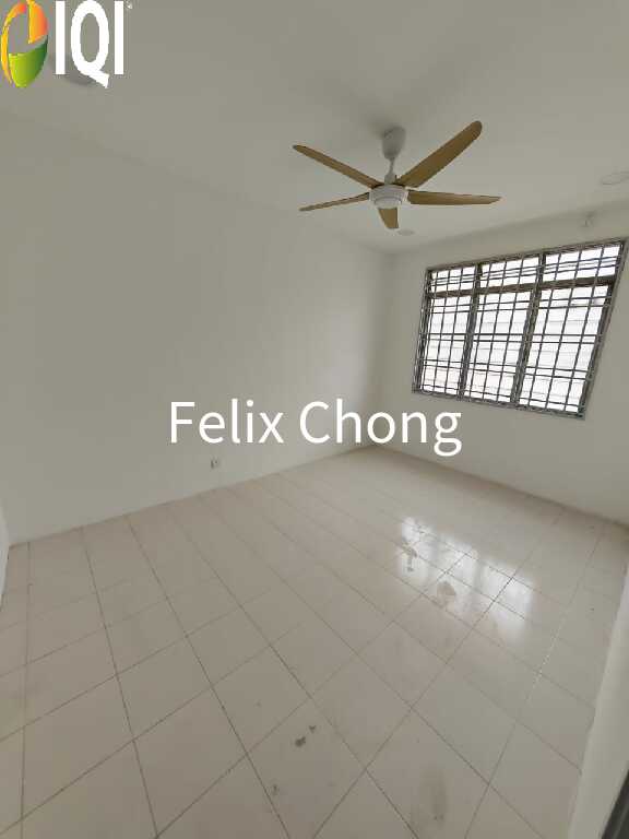 Bandar Putra Kulai Double Storey Low Cost,Jalan Ara,Kulai,Renovated image