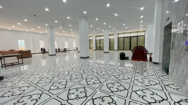 Building For Sale and Rent image