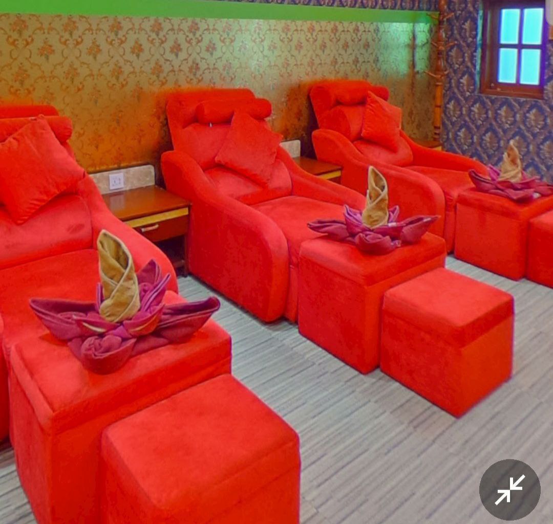 Hotel For Sale and Rent image