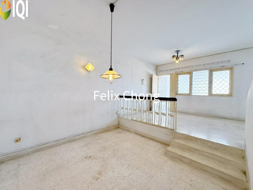 Taman Pelangi 2 Sty Terrace,Jalan Jerau,Johor Bahru,Unblock View image