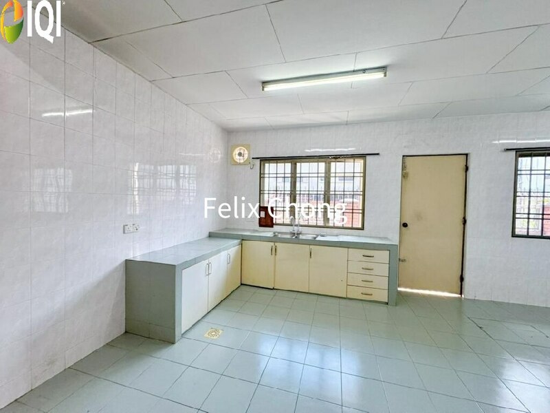 Taman Pelangi 2 Sty Terrace,Jalan Jerau,Johor Bahru,Unblock View