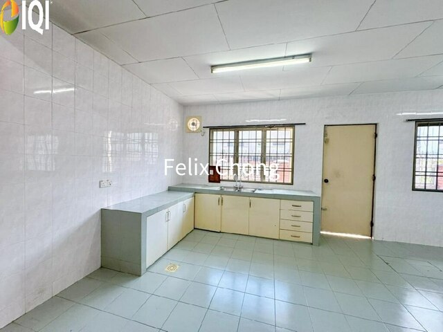 Taman Pelangi 2 Sty Terrace,Jalan Jerau,Johor Bahru,Unblock View image