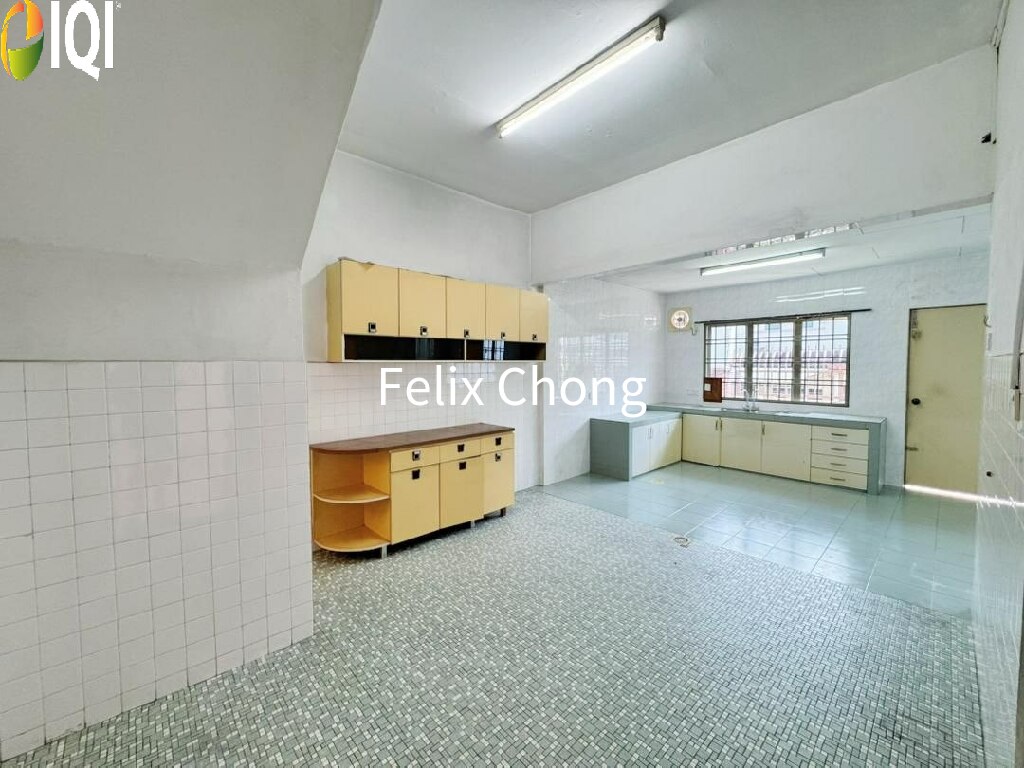 Taman Pelangi 2 Sty Terrace,Jalan Jerau,Johor Bahru,Unblock View image