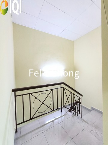 Taman Pulai Indah Double Storey Terrace,Skudai,Unblock View,Renovated image